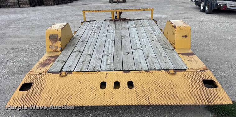 image for item EF2152 2007 B-B Trailers tilt deck equipment trailer