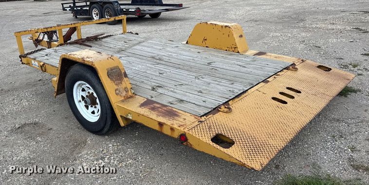 image for item EF2152 2007 B-B Trailers tilt deck equipment trailer