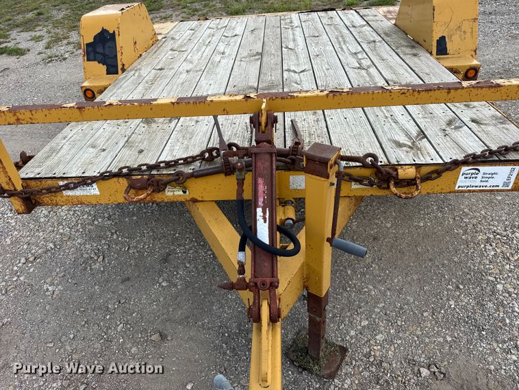 image for item EF2152 2007 B-B Trailers tilt deck equipment trailer
