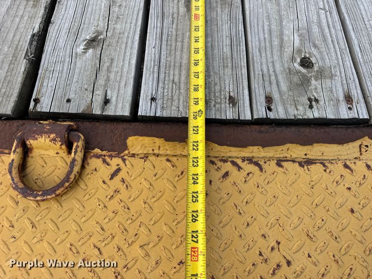 image for item EF2152 2007 B-B Trailers tilt deck equipment trailer