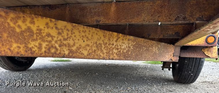 image for item EF2152 2007 B-B Trailers tilt deck equipment trailer