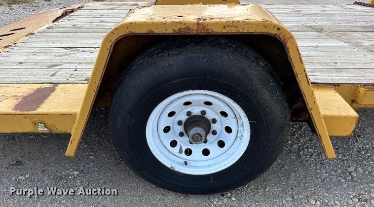 image for item EF2152 2007 B-B Trailers tilt deck equipment trailer