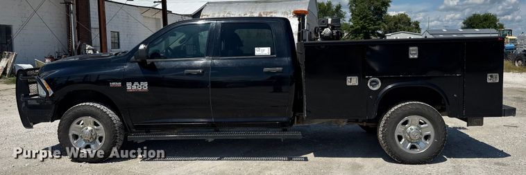image for item EF2162 2013 Dodge Ram 3500 Crew Cab utility bed pickup truck