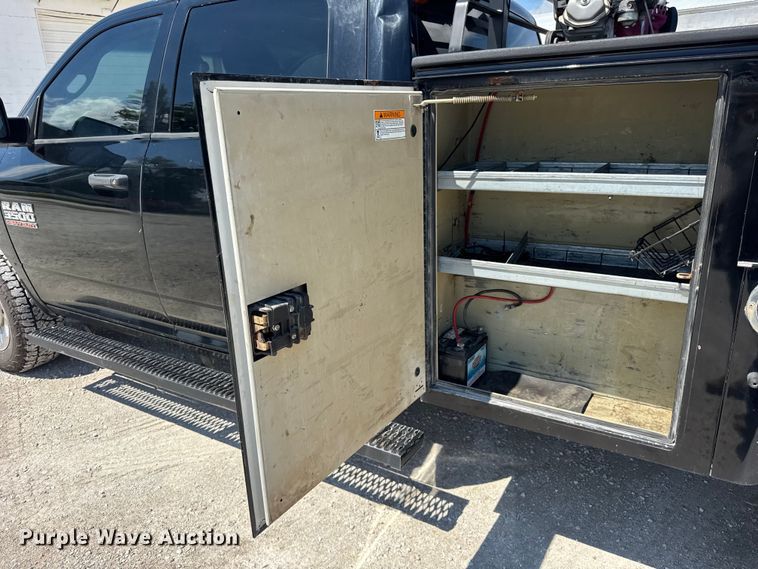 image for item EF2162 2013 Dodge Ram 3500 Crew Cab utility bed pickup truck