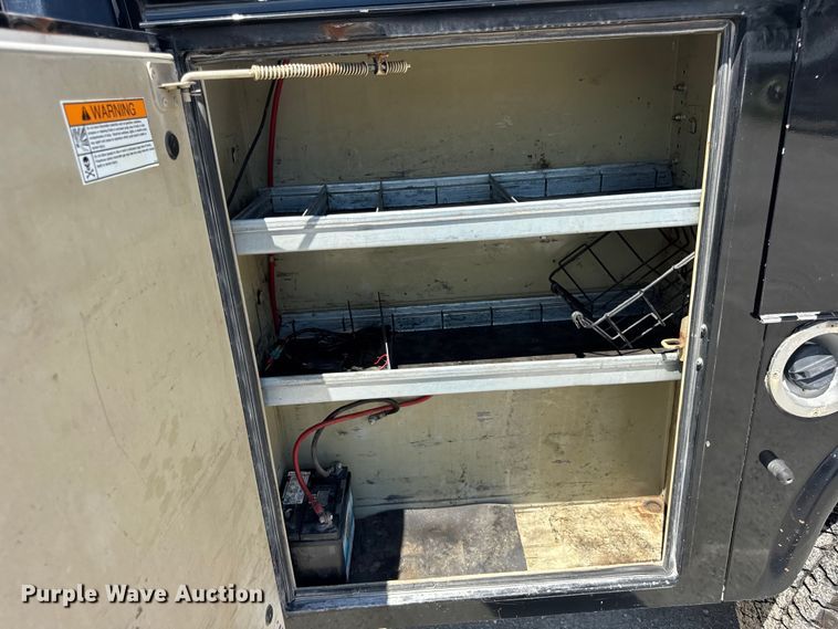 image for item EF2162 2013 Dodge Ram 3500 Crew Cab utility bed pickup truck