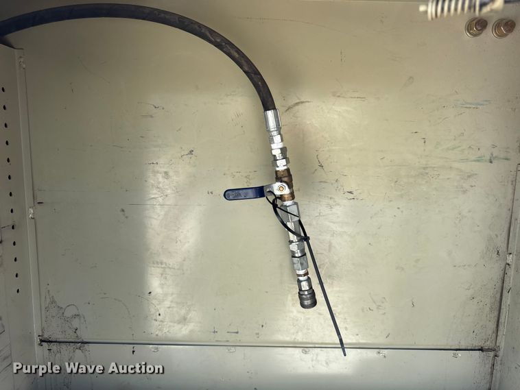 image for item EF2162 2013 Dodge Ram 3500 Crew Cab utility bed pickup truck