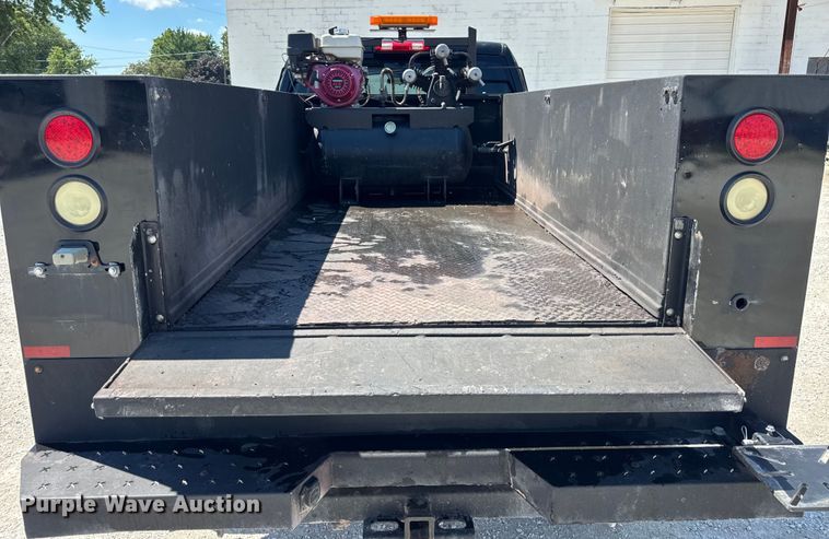 image for item EF2162 2013 Dodge Ram 3500 Crew Cab utility bed pickup truck