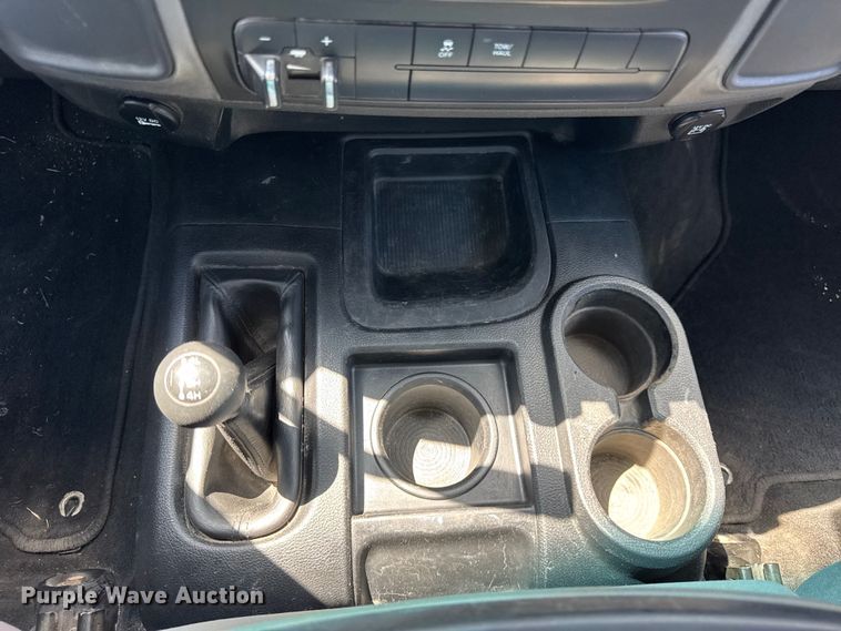 image for item EF2162 2013 Dodge Ram 3500 Crew Cab utility bed pickup truck