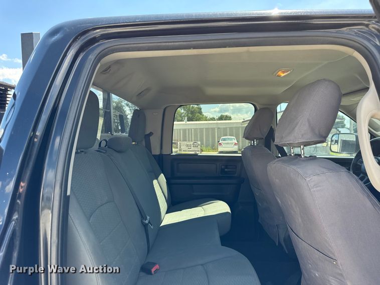 image for item EF2162 2013 Dodge Ram 3500 Crew Cab utility bed pickup truck