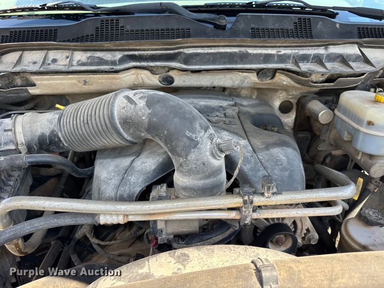 image for item EF2162 2013 Dodge Ram 3500 Crew Cab utility bed pickup truck