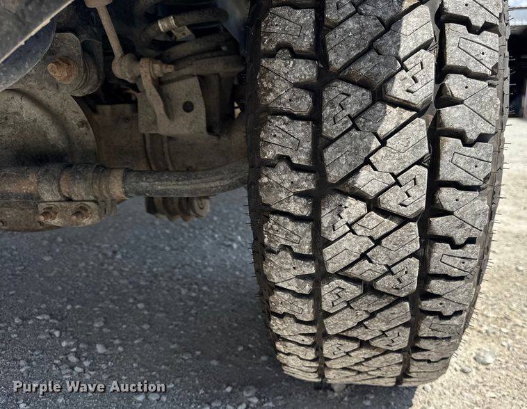 image for item EF2162 2013 Dodge Ram 3500 Crew Cab utility bed pickup truck