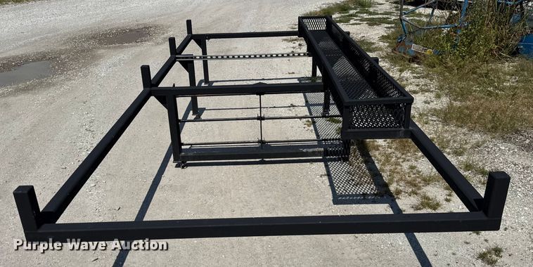 image for item EF2162 2013 Dodge Ram 3500 Crew Cab utility bed pickup truck