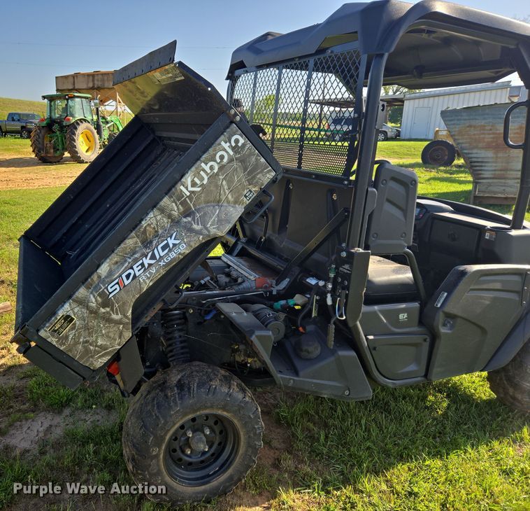 image for item EF2985 2022 Kubota Sidekick RTV-XG850 utility vehicle