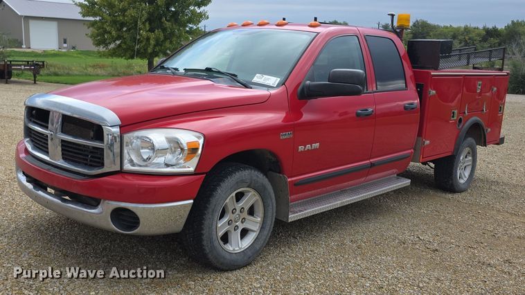 image for item EF3601 2008 Dodge Ram 1500 Quad Cab utility bed pickup truck