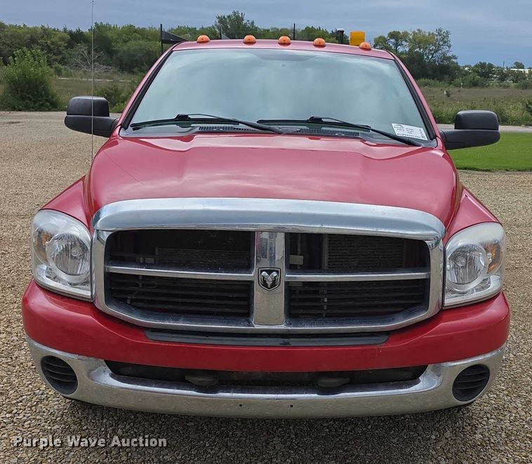 image for item EF3601 2008 Dodge Ram 1500 Quad Cab utility bed pickup truck