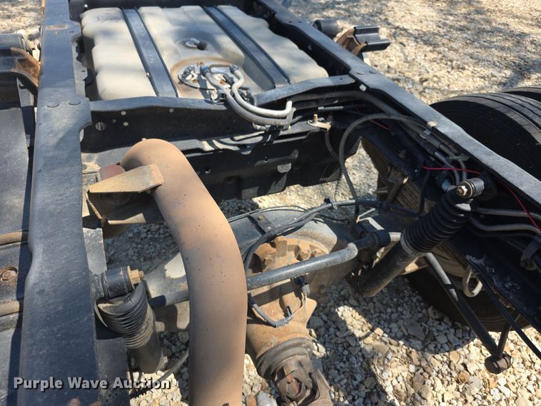 image for item EF3745 2008 Ford F550 XL Super Duty truck cab and chassis