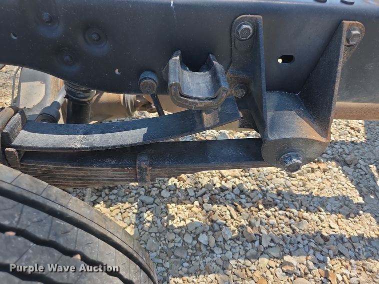 image for item EF3745 2008 Ford F550 XL Super Duty truck cab and chassis