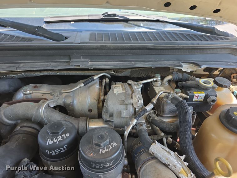 image for item EF3745 2008 Ford F550 XL Super Duty truck cab and chassis