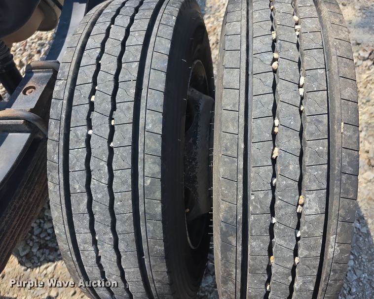 image for item EF3745 2008 Ford F550 XL Super Duty truck cab and chassis