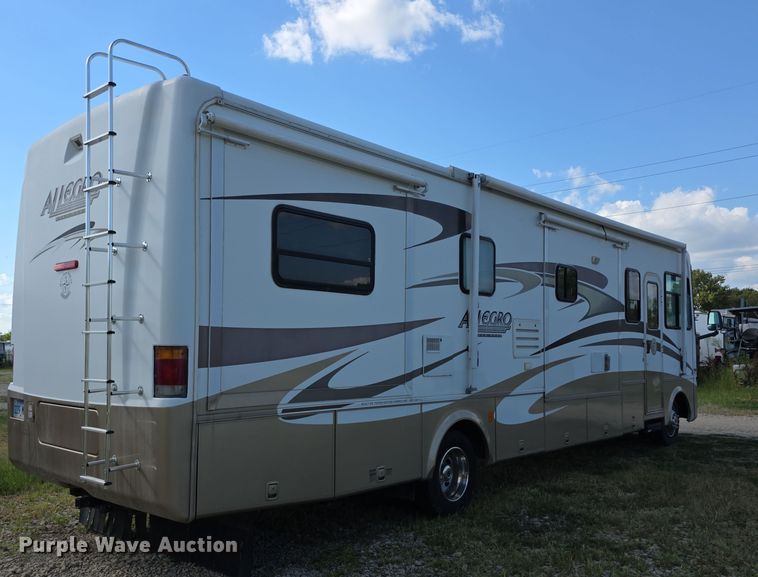 image for item EF3753 2007 Ford Allegro RV