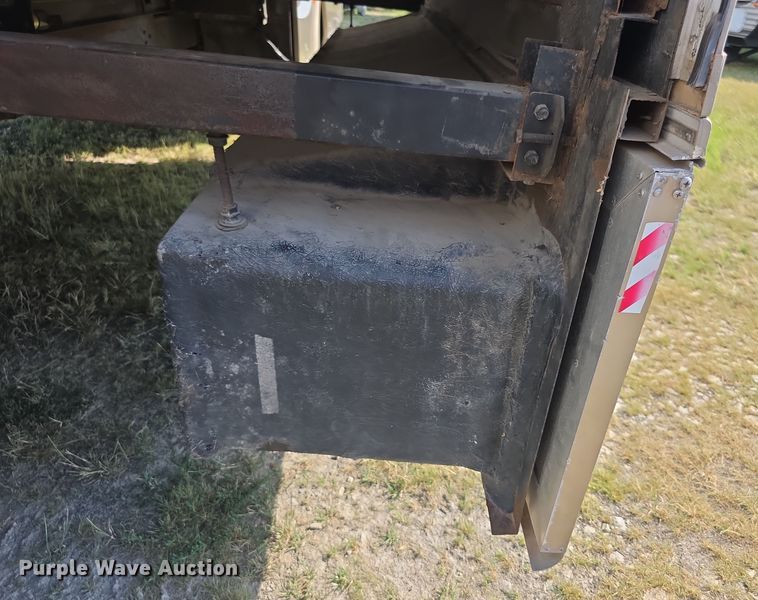 image for item EF3753 2007 Ford Allegro RV