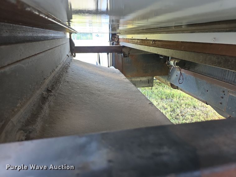 image for item EF3753 2007 Ford Allegro RV