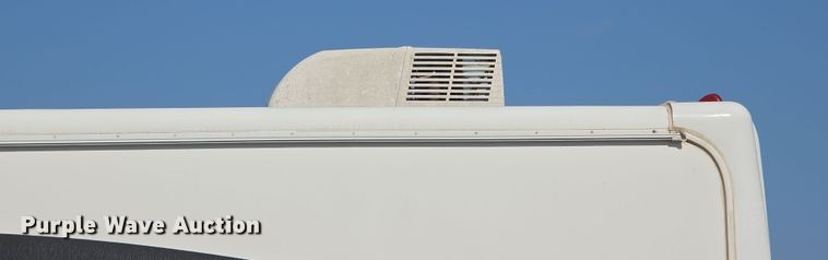 image for item EF3753 2007 Ford Allegro RV