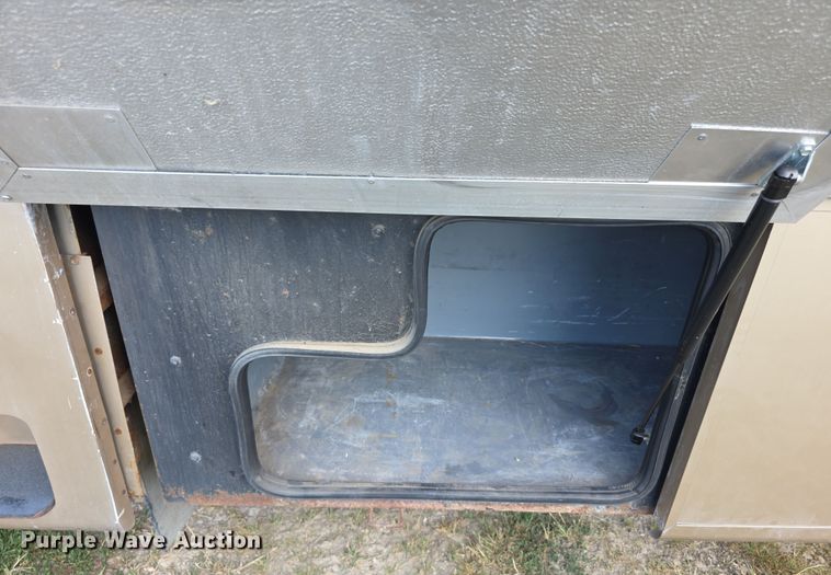 image for item EF3753 2007 Ford Allegro RV