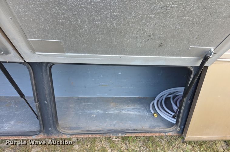 image for item EF3753 2007 Ford Allegro RV