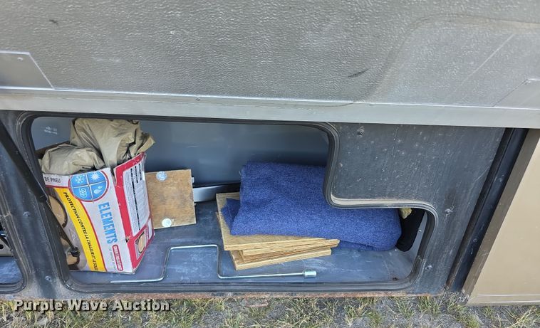 image for item EF3753 2007 Ford Allegro RV