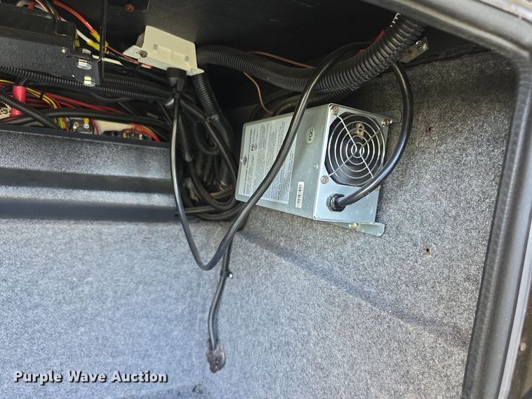 image for item EF3753 2007 Ford Allegro RV