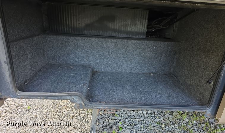 image for item EF3753 2007 Ford Allegro RV