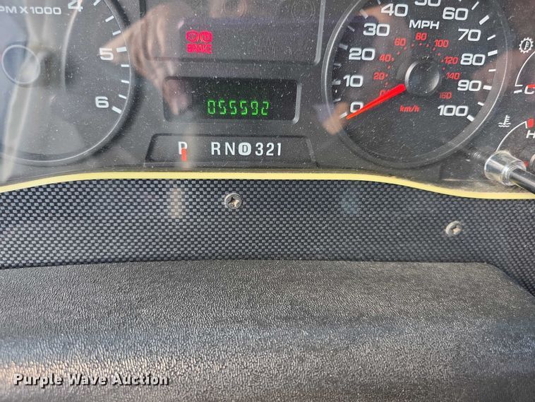 image for item EF3753 2007 Ford Allegro RV