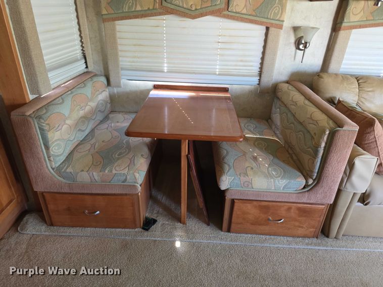 image for item EF3753 2007 Ford Allegro RV