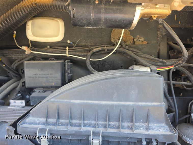 image for item EF3753 2007 Ford Allegro RV