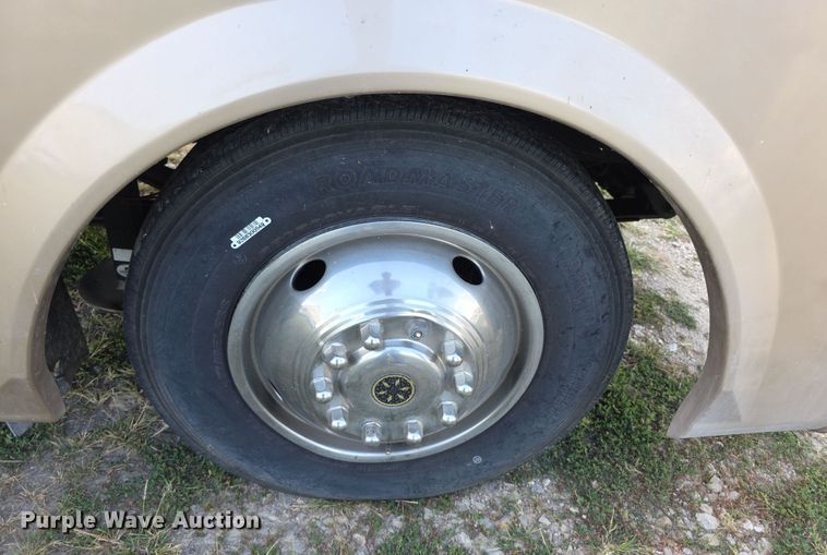 image for item EF3753 2007 Ford Allegro RV