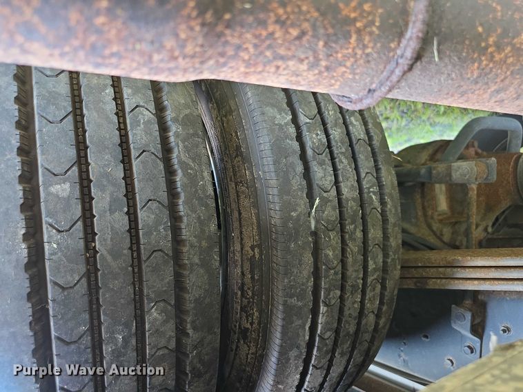 image for item EF3753 2007 Ford Allegro RV