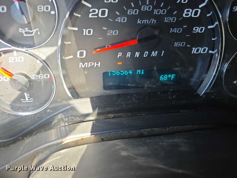 image for item EF3766 2018 GMC Savana utility van