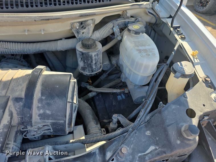 image for item EF3766 2018 GMC Savana utility van