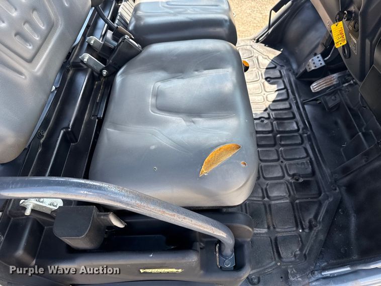 image for item EG2262 2016 Kubota RTV-X1140 utility vehicle