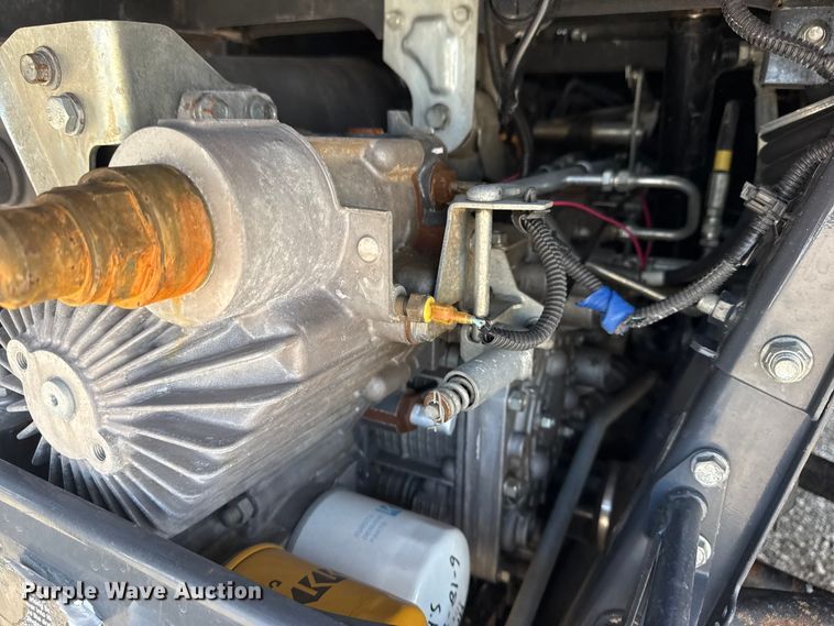 image for item EG2262 2016 Kubota RTV-X1140 utility vehicle