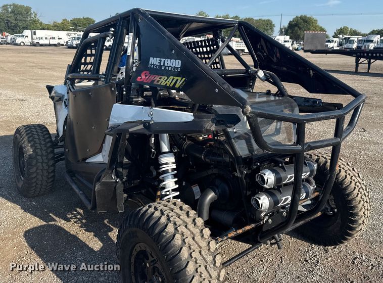 image for item EG6143 2015 Polaris Razor XP 1000 utility vehicle