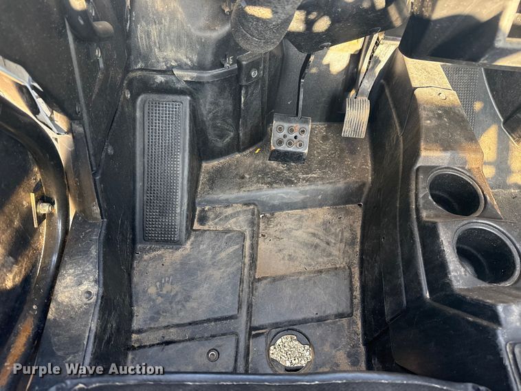 image for item EG6143 2015 Polaris Razor XP 1000 utility vehicle