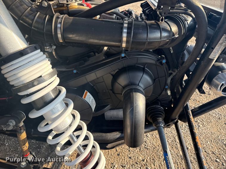 image for item EG6143 2015 Polaris Razor XP 1000 utility vehicle