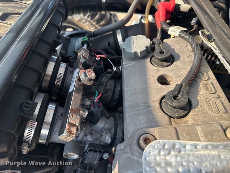 image for item EG6143 2015 Polaris Razor XP 1000 utility vehicle