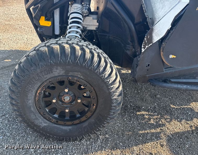 image for item EG6143 2015 Polaris Razor XP 1000 utility vehicle