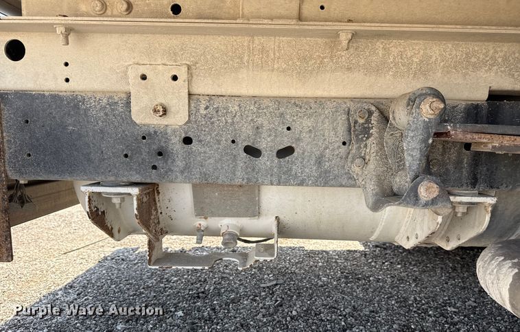 image for item EG6152 2021 Ford E450 Super Duty delivery truck