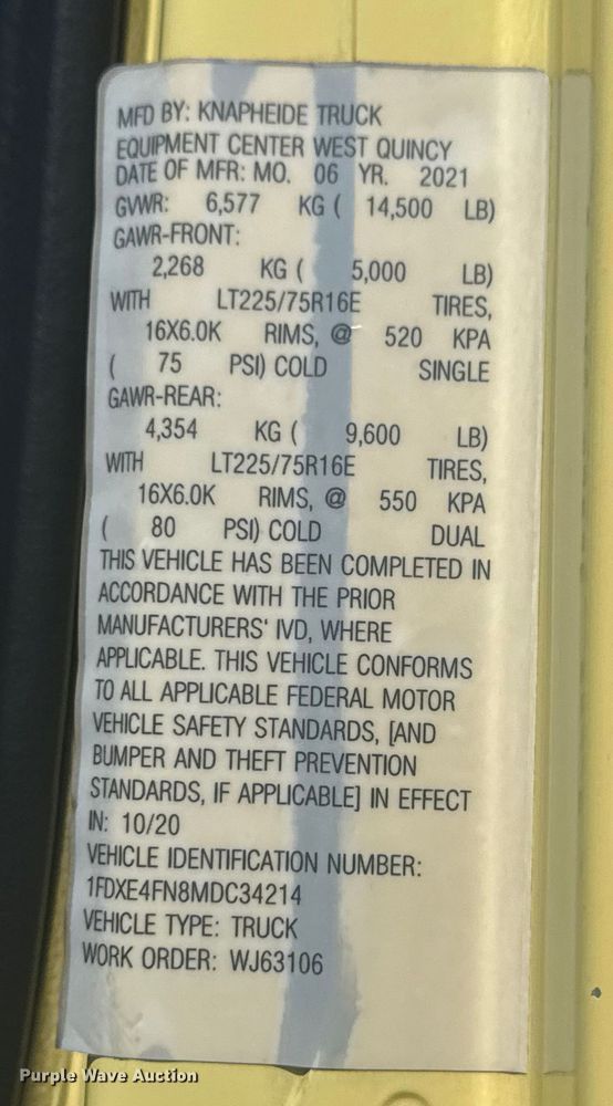 image for item EG6152 2021 Ford E450 Super Duty delivery truck