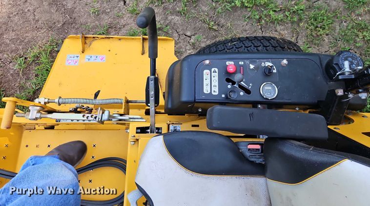 image for item EJ0141 Hustler Super Z ZTR lawn mower