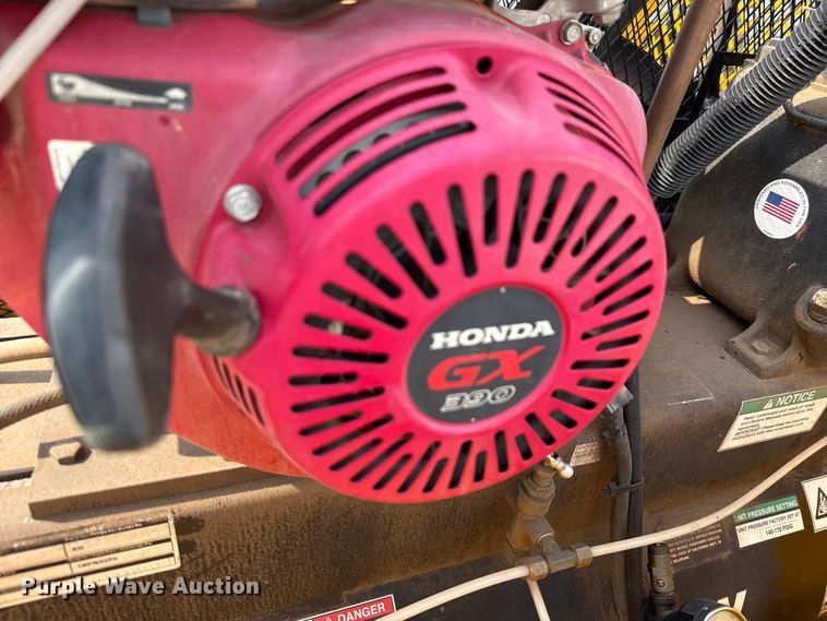 image for item EJ4789 2022 Ford F350 Super Duty utility bed pickup truck